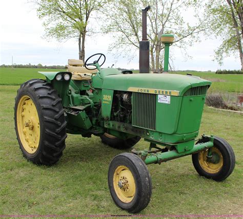 Hours 4556 Transmission Type Synchro Drive 2WD Engine Horsepower 77 HP. . John deere 3020 for sale